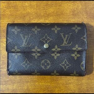Louis Vuitton monogram wallet